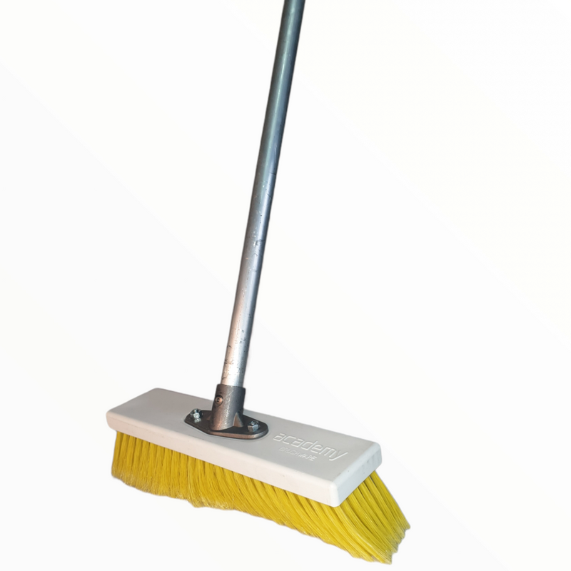 Truck wash brush 1.8m Handle With Auto Wash Head - Hall's Retail